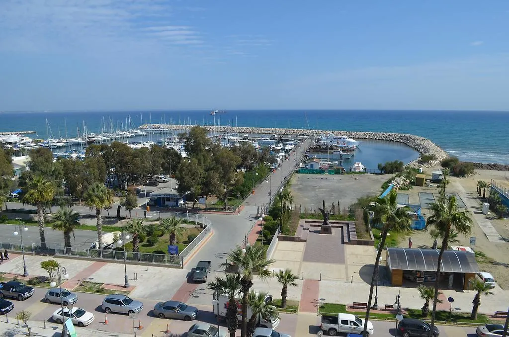 Sun Hall Hotel Larnaca